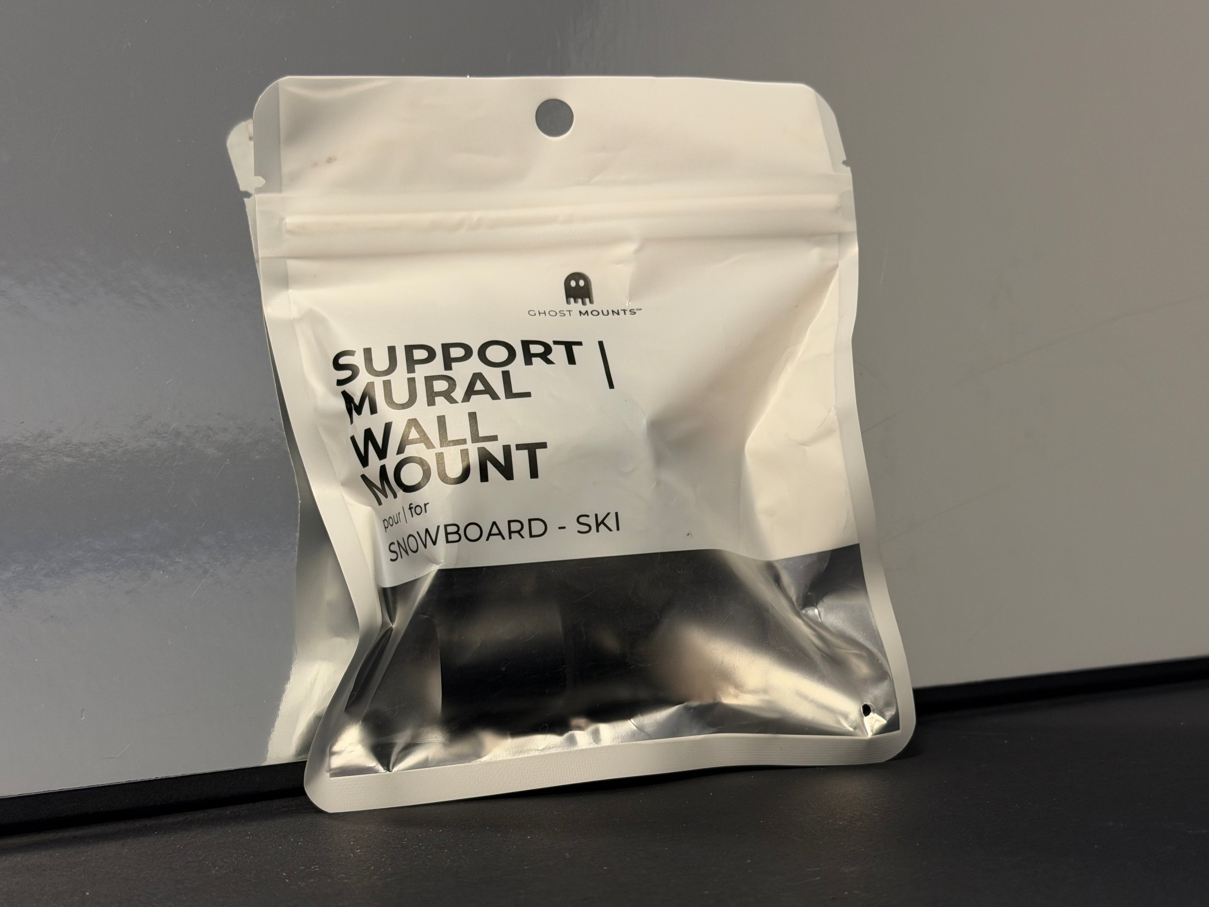 Ski Wall Mount Hangers | Minimal Military Grade Rubber - Shopthatapp.ca