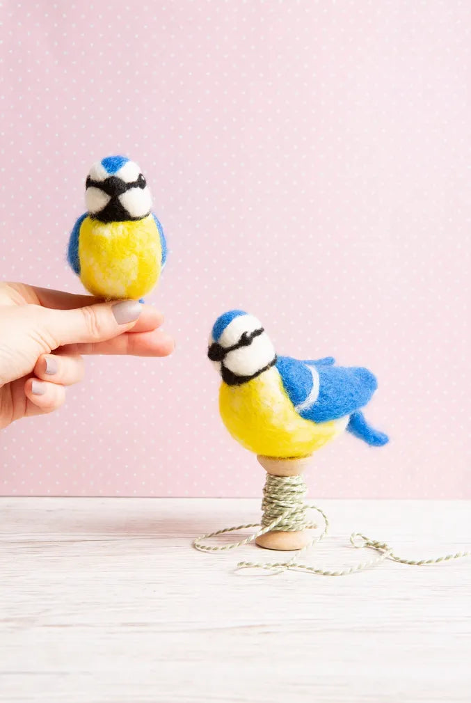 Hawthorn Handmade - Blue Tits Needle Felting Kit - Shopthatapp.ca