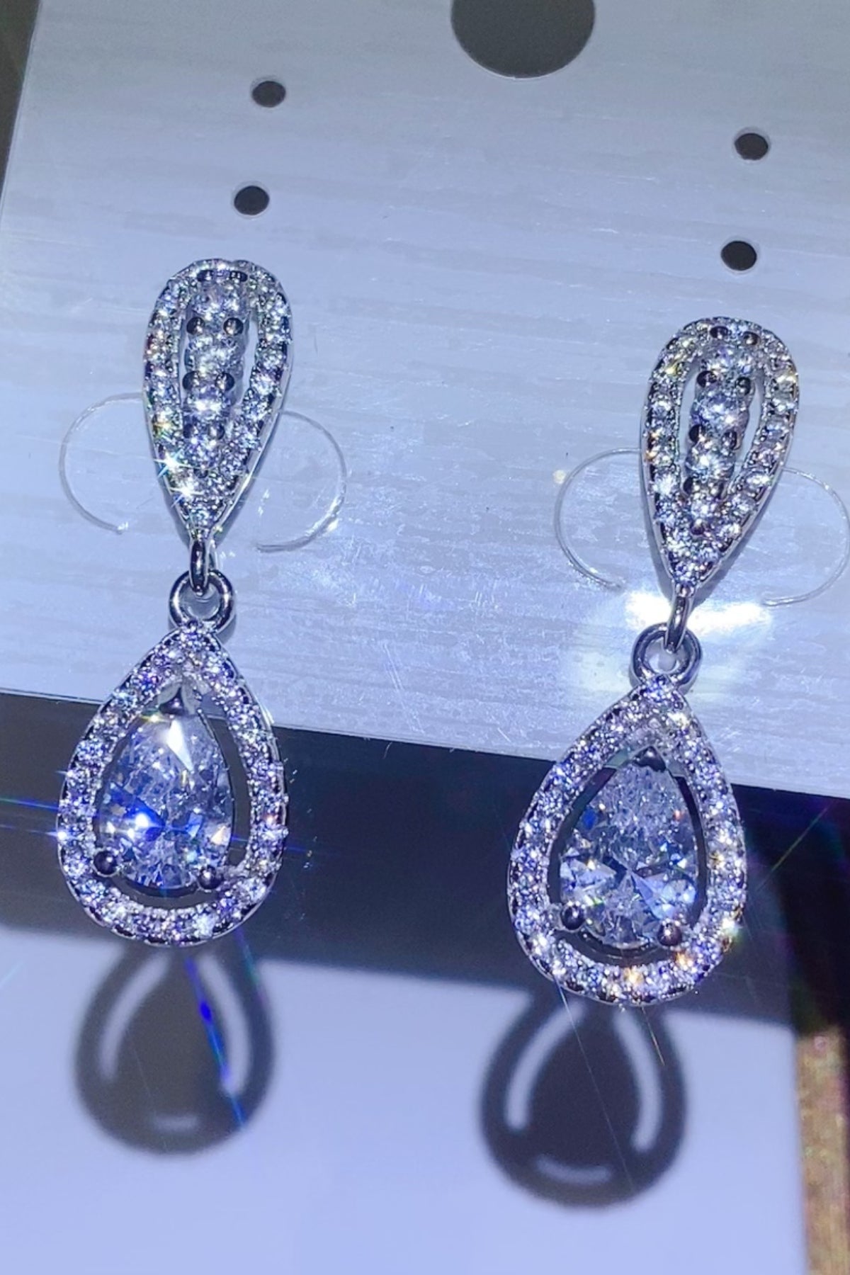 2 Carat Moissanite Earrings in 925 Sterling Silver Teardrop Design - Shopthatapp.ca