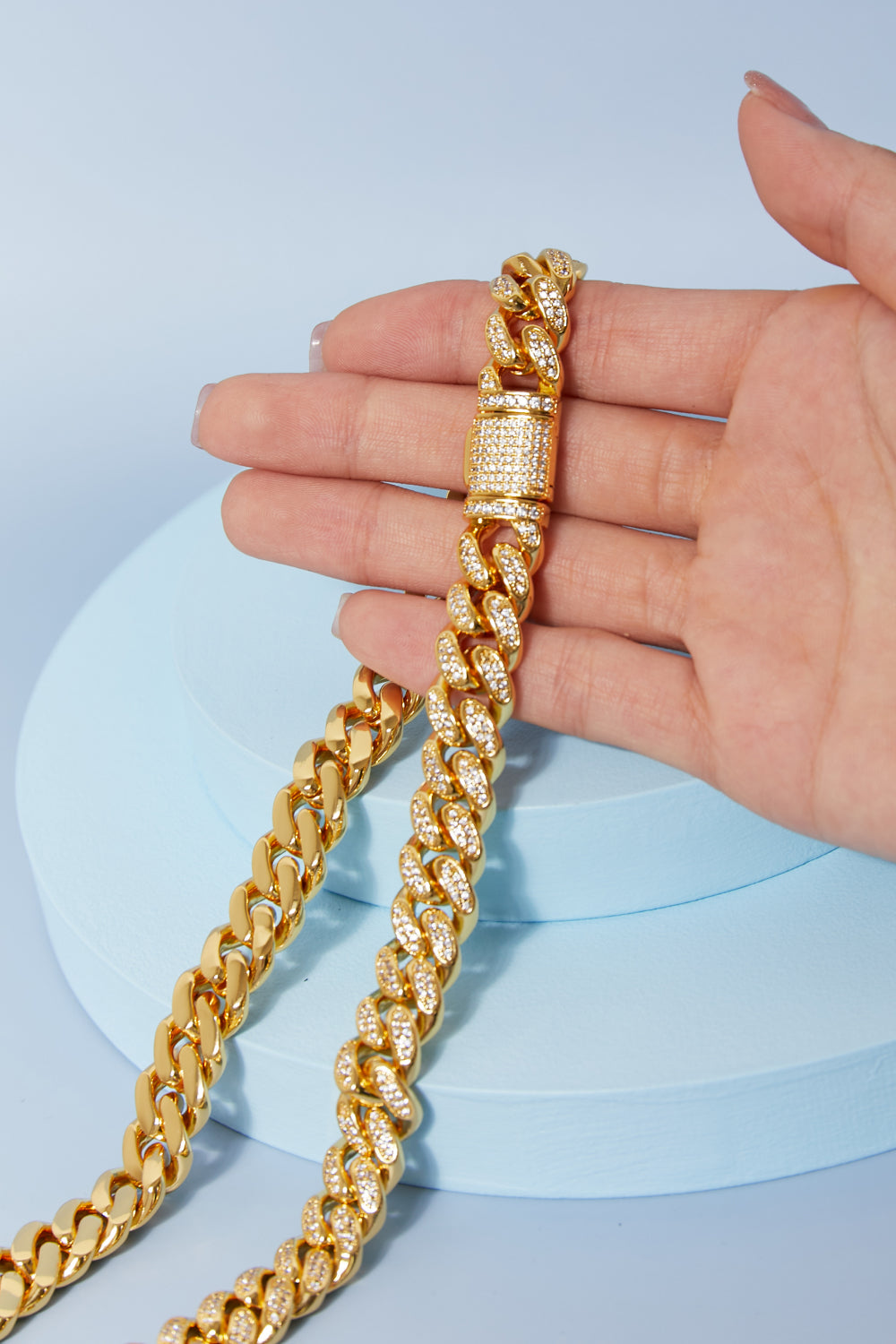 Brass Curb Chain Necklace - Shopthatapp.ca