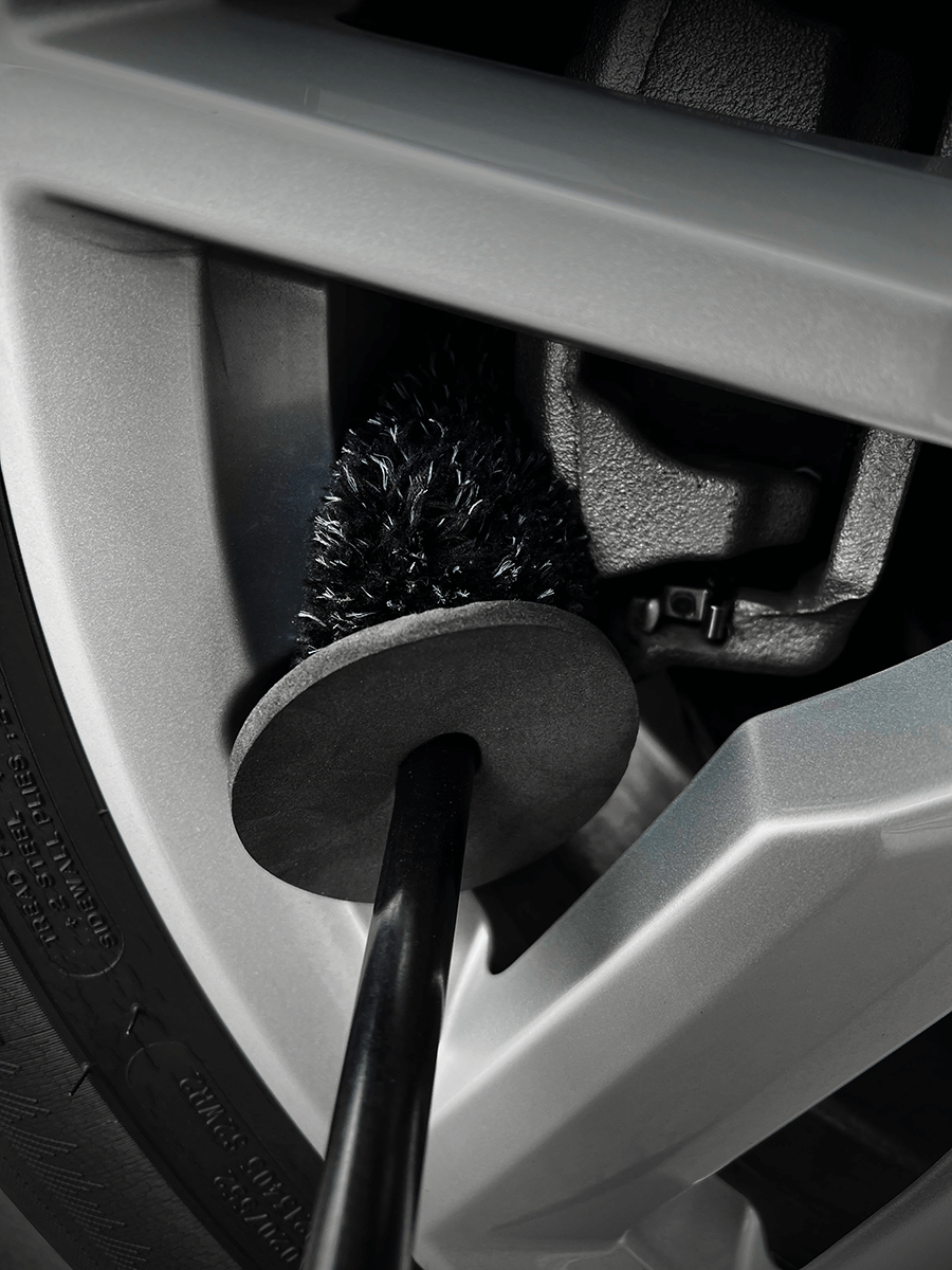 CARPRO Flat Spot Wheel Cleaning Brush Set - Www.Shopthatapp.ca