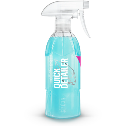 CARZILLA GYEON Q²M Quick Detailer exterior spray bottle for car detailing and paint protection application.