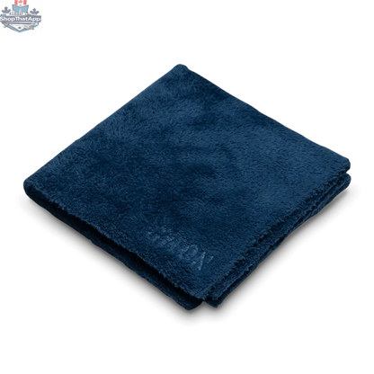 GYEON Q²M Soft Wipe EVO microfiber cleaning cloth from CARZILLA, soft and gentle for car detailing and surface cleaning.