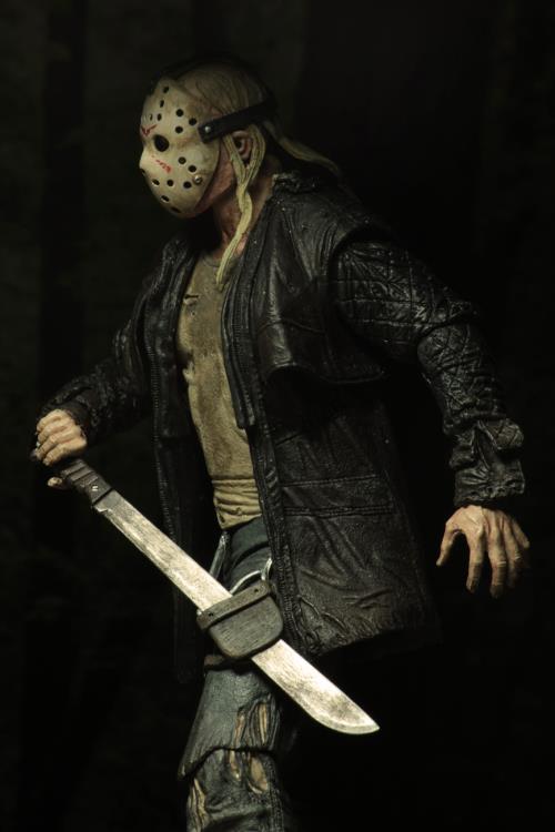 Friday the 13th Ultimate Jason Voorhees - Www.Shopthatapp.ca