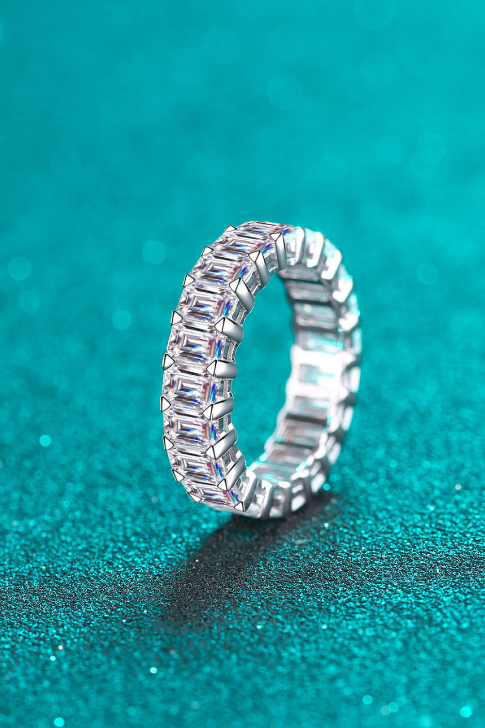 10.5 Carat Moissanite Rhodium-Plated Ring - Shopthatapp.ca