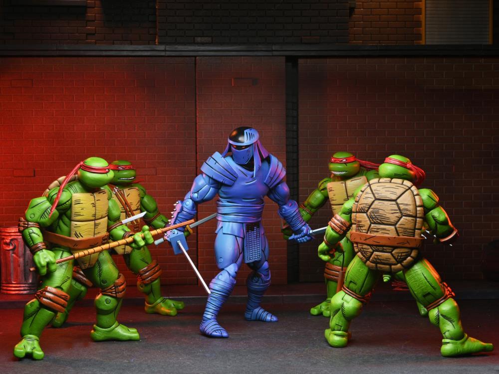 Neca - Teenage Mutant Ninja Turtles Foot Enforcer - Mirage Comics - Www.Shopthatapp.ca