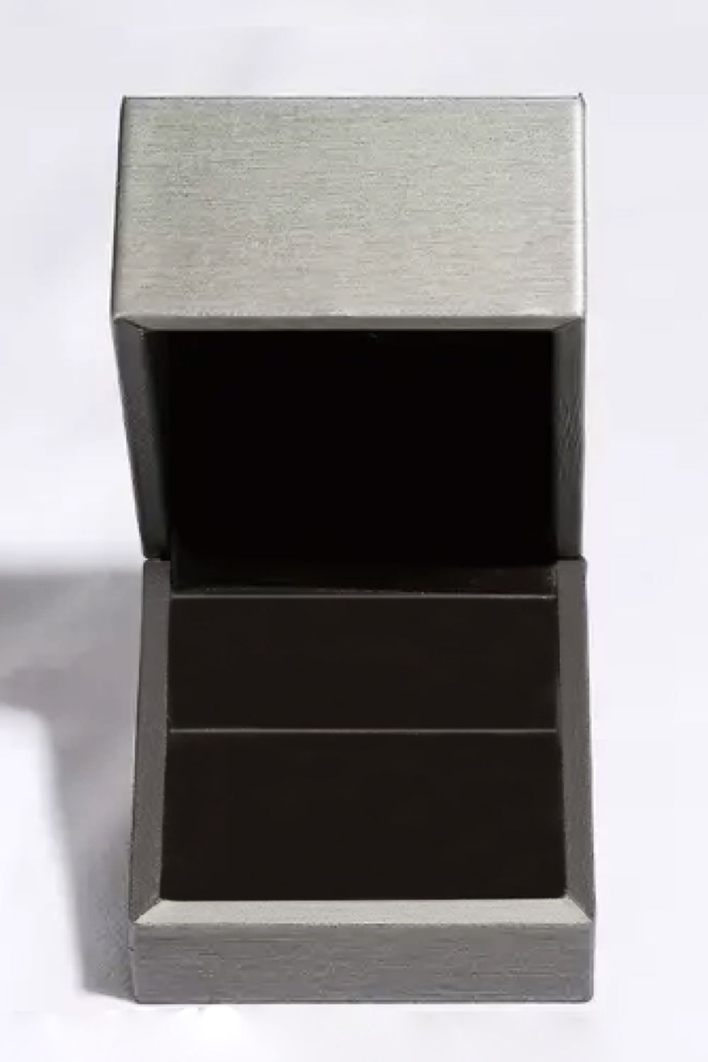 5 Carat Moissanite Ring in 925 Sterling Silver - Shopthatapp.ca