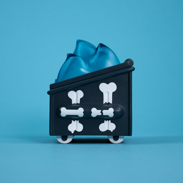 Skull Graffiti Dumpster Fire Vinyl Figure by 100% Soft - Www.Shopthatapp.ca