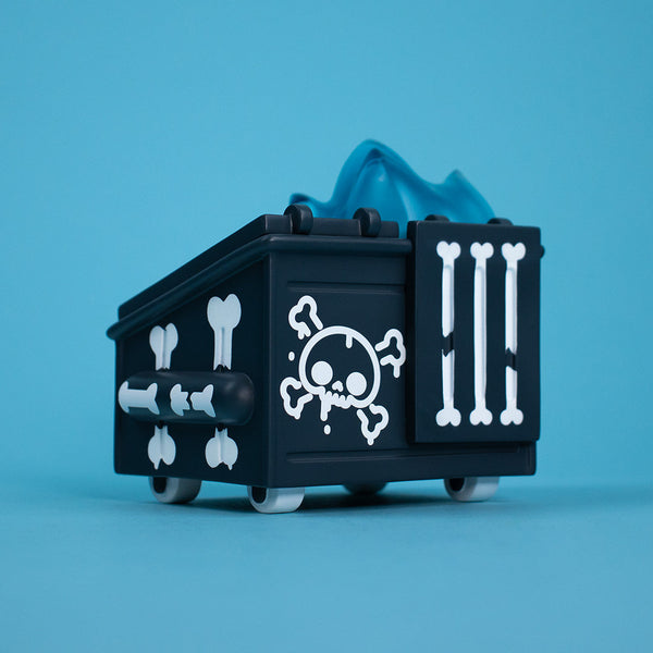 Skull Graffiti Dumpster Fire Vinyl Figure by 100% Soft - Www.Shopthatapp.ca