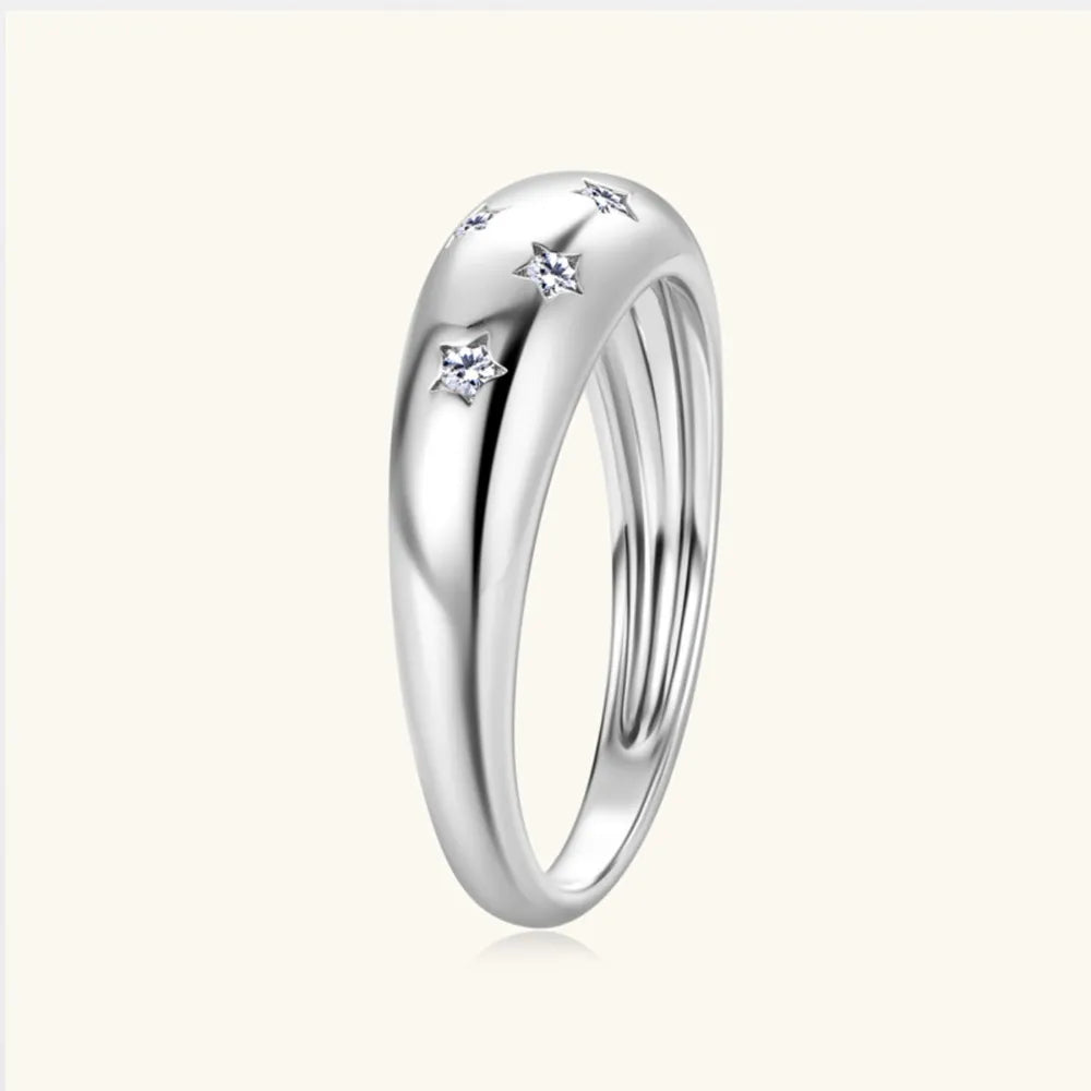 925 Sterling Silver Moissanite Star Ring - Elegant Celestial Jewelry - Shopthatapp.ca