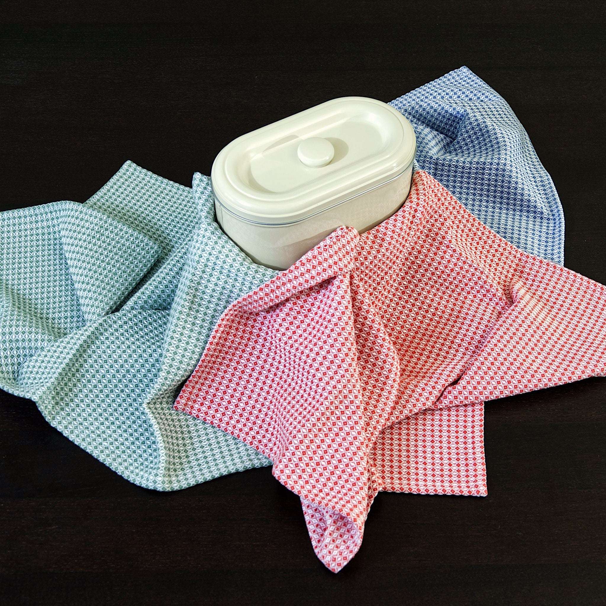 Diamond Waffle Kitchen Towels - Shopthatapp.ca