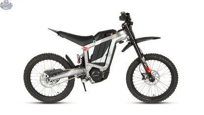 E-Vélo EUNORAU Quebec EKIDS16 1.0 R1 e-dirt bike for kids with black frame and colorful accents, designed for fun learning.
