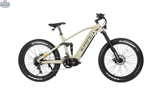 E-Vélo EUNORAU QUEBEC SPECTER-S 3.0 Hunter X9 electric bicycle with sleek frame and electric motor, ready for tactical riding.