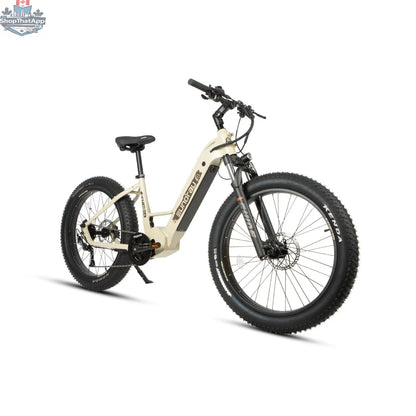 E-Vélo EUNORAU QUEBEC FAT-HD 2.0 Hunter X7 electric bicycle with fat tires and sleek frame, ready for versatile off-road riding.