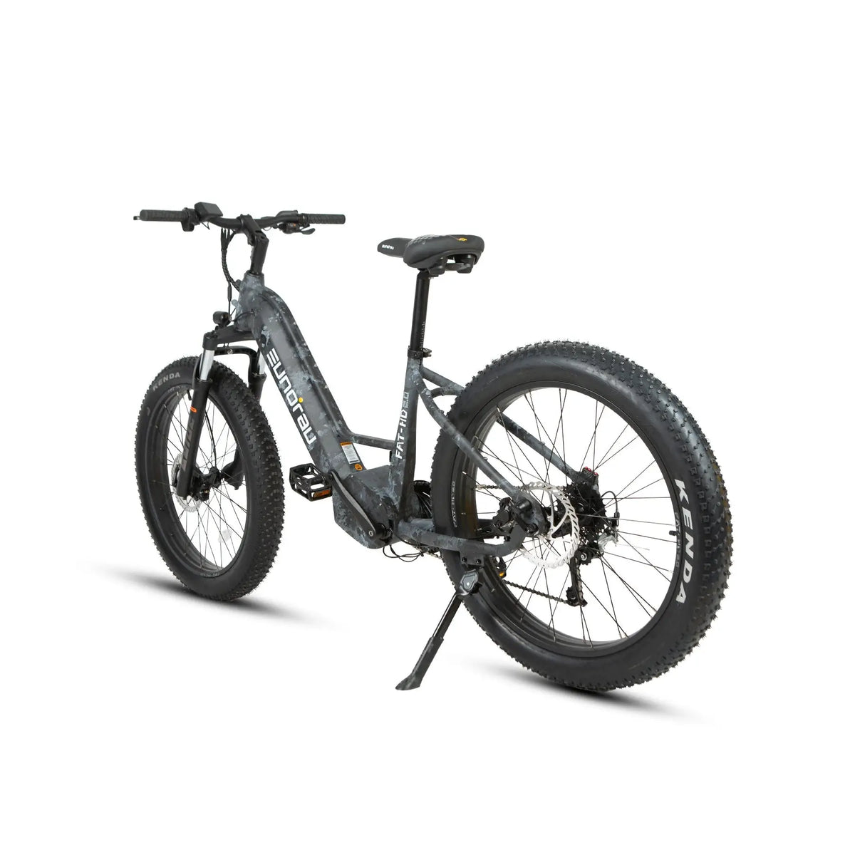 E-Vélo EUNORAU QUEBEC FAT-HD 2.0 Hunter X7 electric bicycle with thick tires and sleek frame for high-performance off-road riding