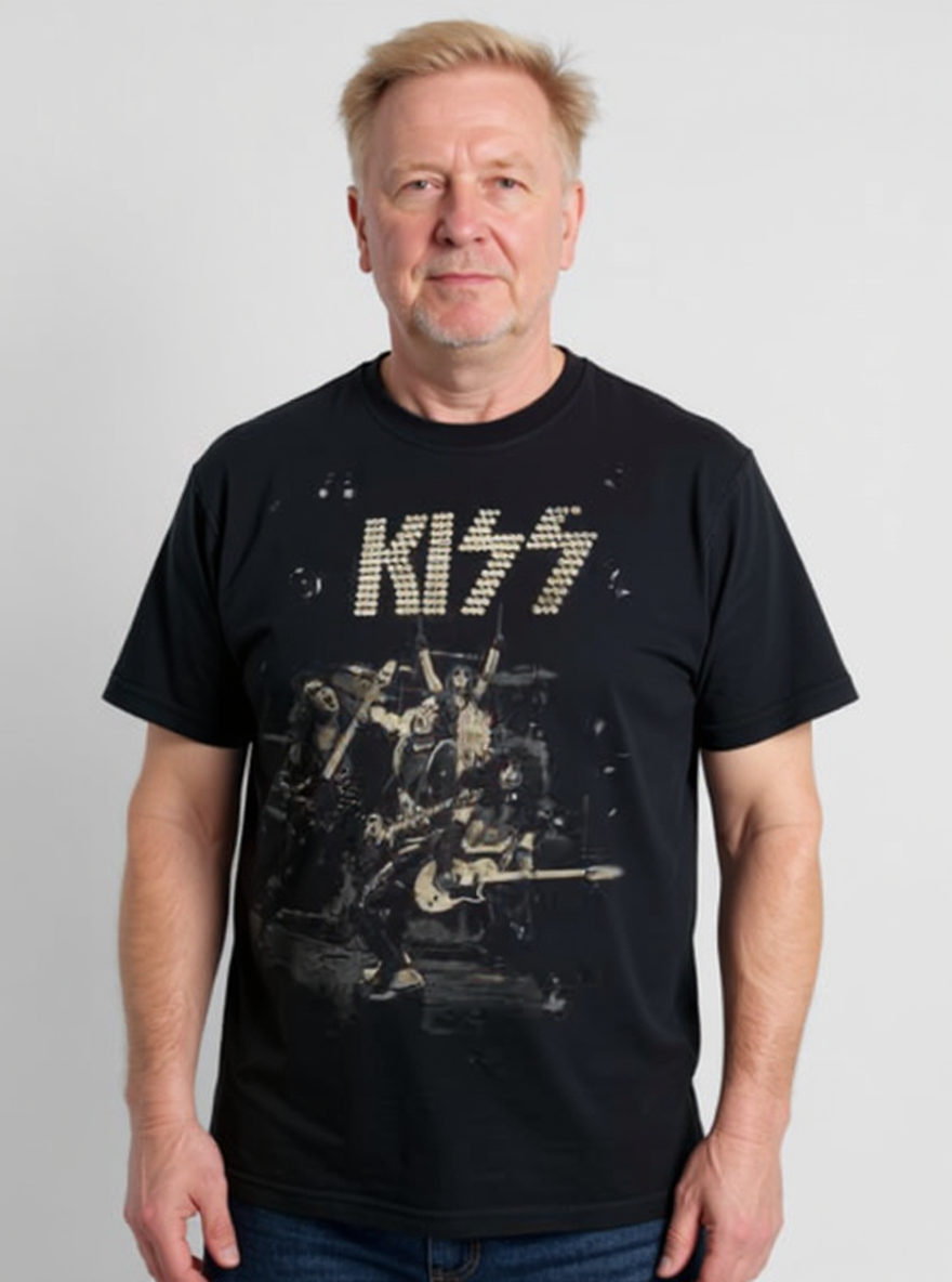 KISS Discharge Black T-Shirt - Www.Shopthatapp.ca