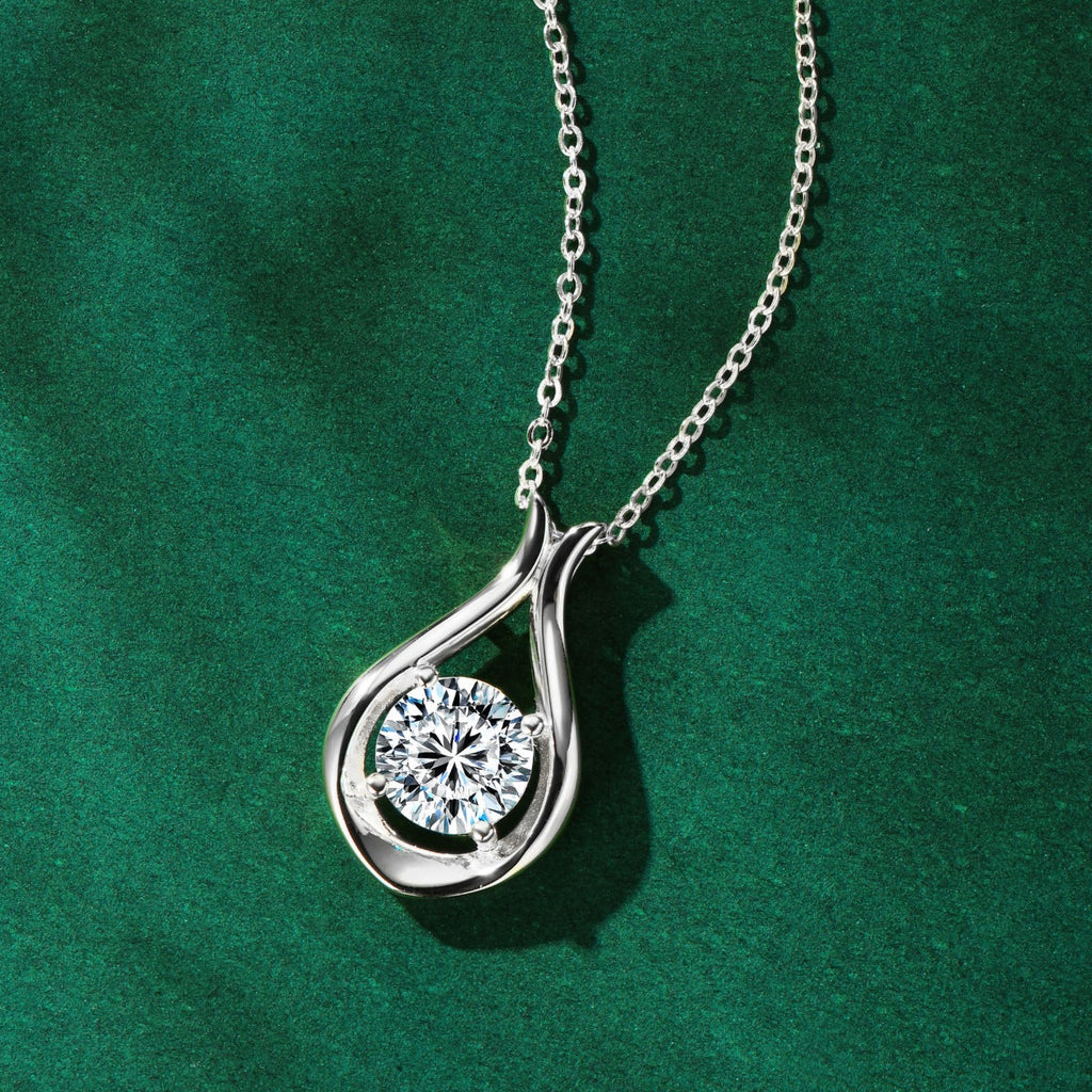 2 Carat Moissanite Necklace in 925 Sterling Silver Pendant - Shopthatapp.ca