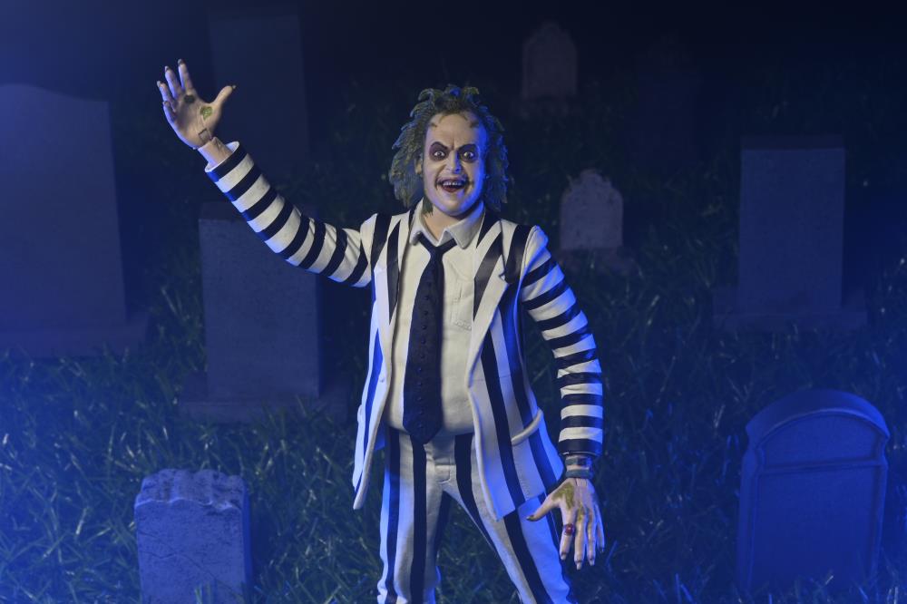 Beetlejuice (Black and White Suit) Action Figure - Www.Shopthatapp.ca