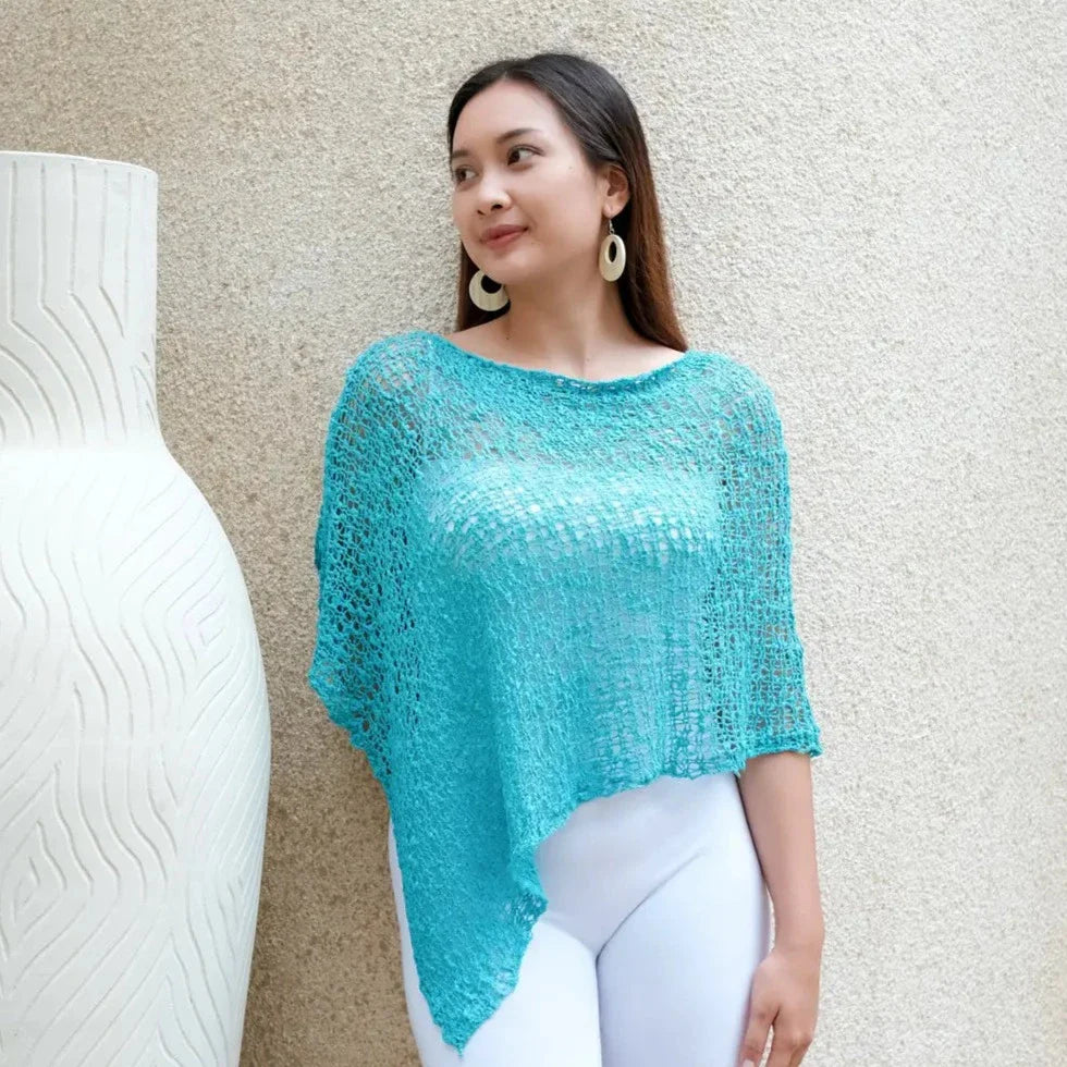 Short Teal Popcorn Knit Poncho - Your Stylish and Cozy Fashion Essential - Shopthatapp.ca
