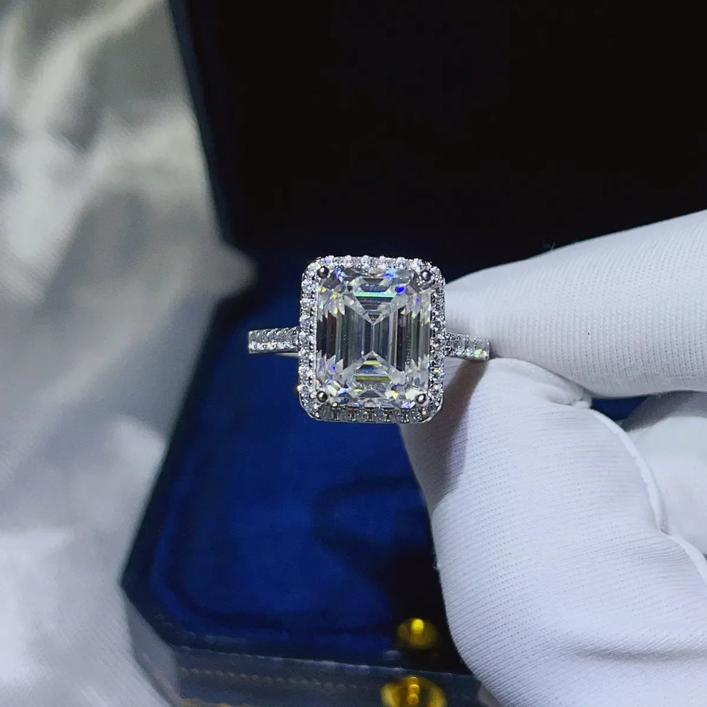 5 Carat Moissanite Silver Ring in 925 Sterling Silver - Shopthatapp.ca
