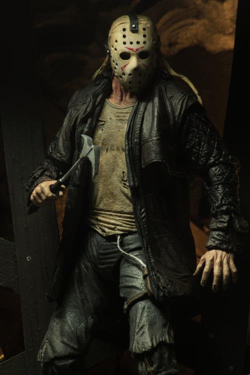Friday the 13th Ultimate Jason Voorhees - Www.Shopthatapp.ca