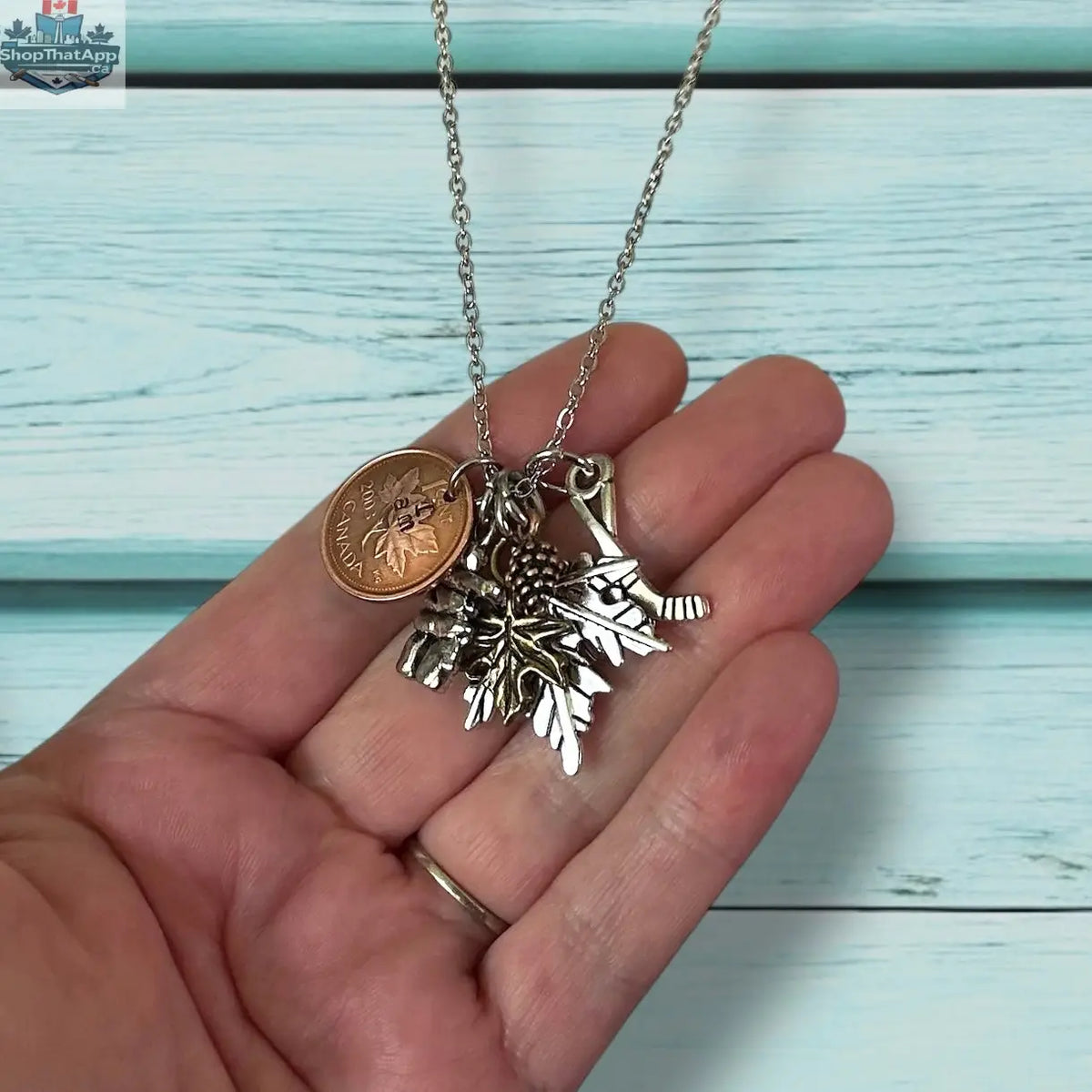 I AM CANADIAN Penny Necklace - Shopthatapp.ca