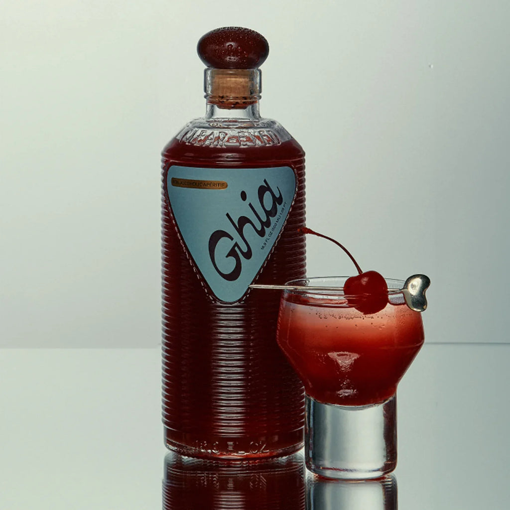 Ghia Apéritif - Explore the Unique Flavor of Non-Alcoholic Comfort