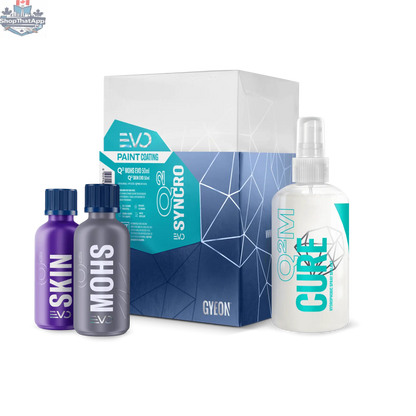 GYEON Q² Syncro EVO Kit for car paint protection and ceramic coating, featuring application tools and product bottles.