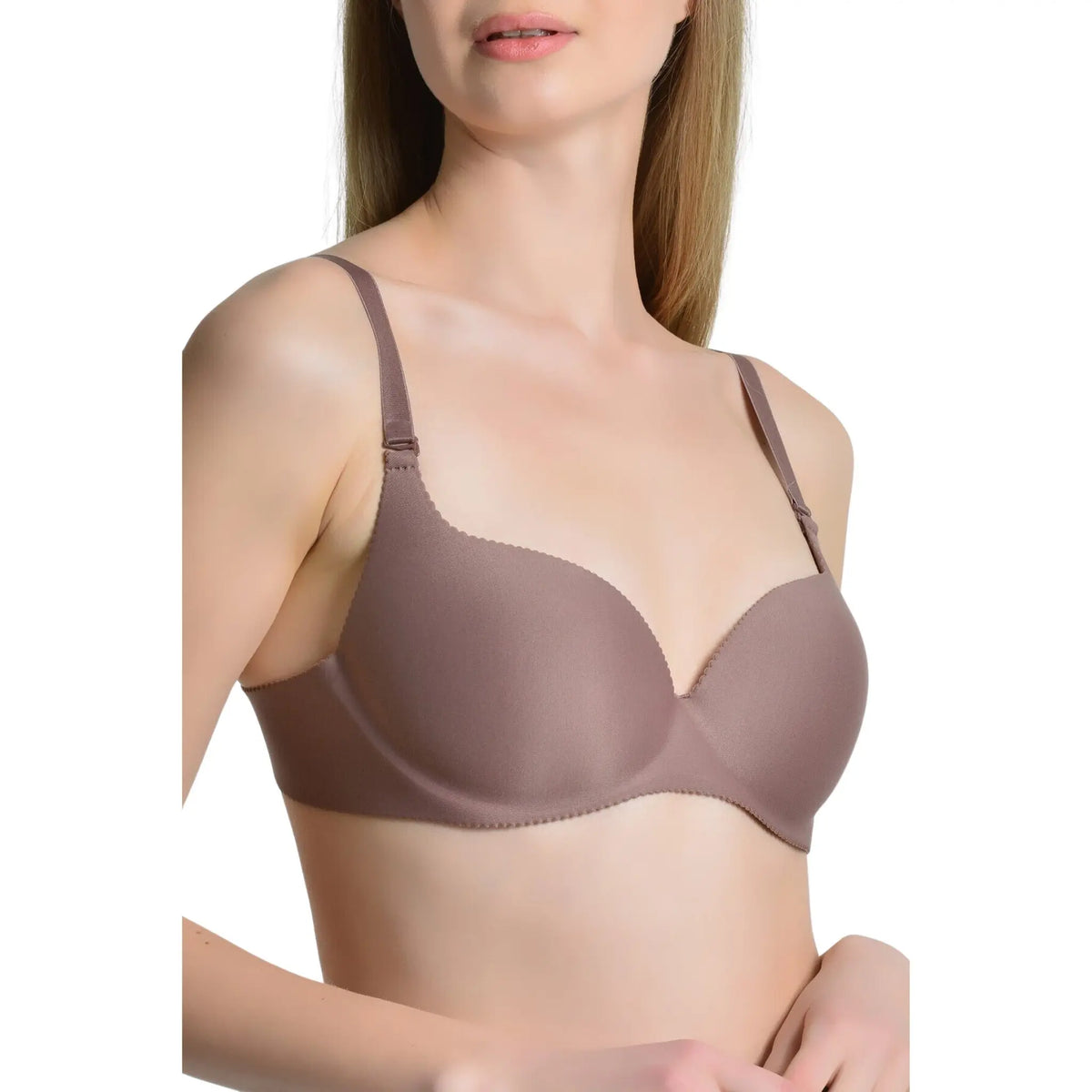 Seamless everyday bra from Hazel Textile, showing soft, smooth fabric with supportive design and comfortable fit.