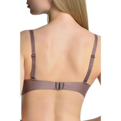 Seamless everyday bra by Hazel Textile, showing soft, supportive fabric with smooth cups and adjustable straps for comfort.