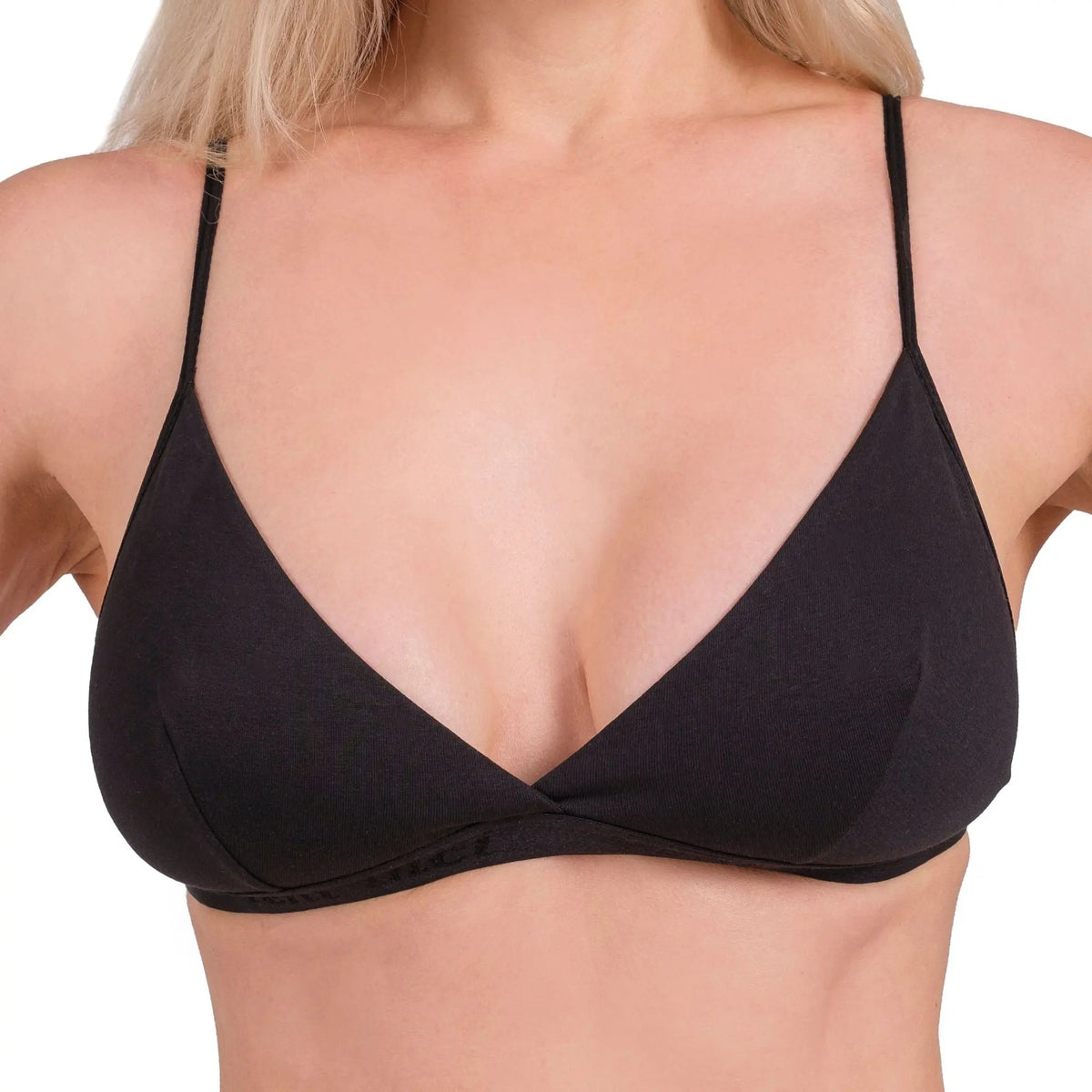 Wire-free cotton triangle bra by Hazel Textile featuring soft fabric, comfortable fit, and supportive design for everyday wear.