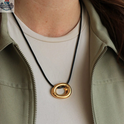HoraceJewelry Filo Products premium quality and versatile collier necklace with intricate design and elegant finish.