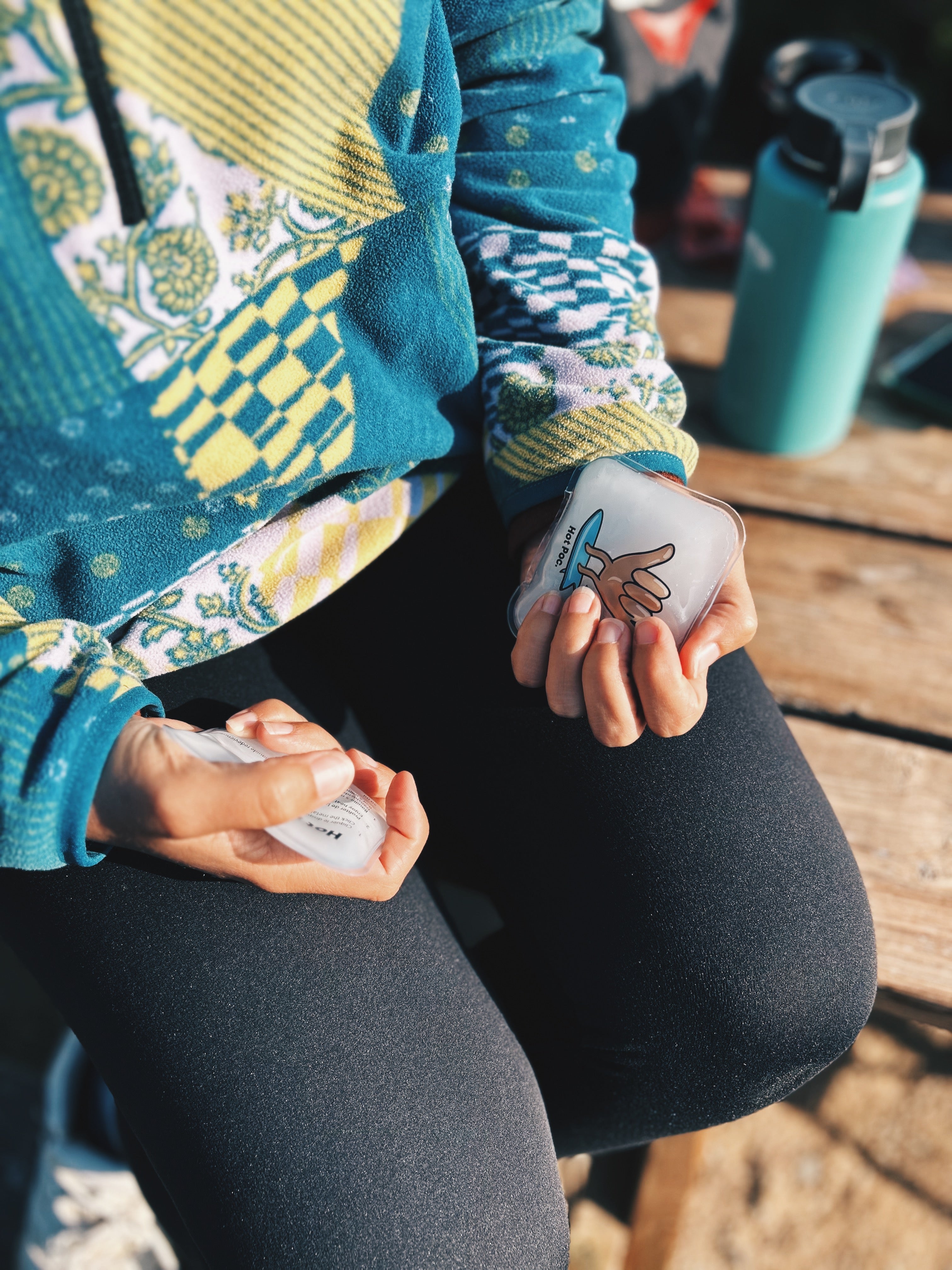 HotPoc Eco-Friendly Reusable Hand Warmers Family Pack (12-Pack) - Www.Shopthatapp.ca