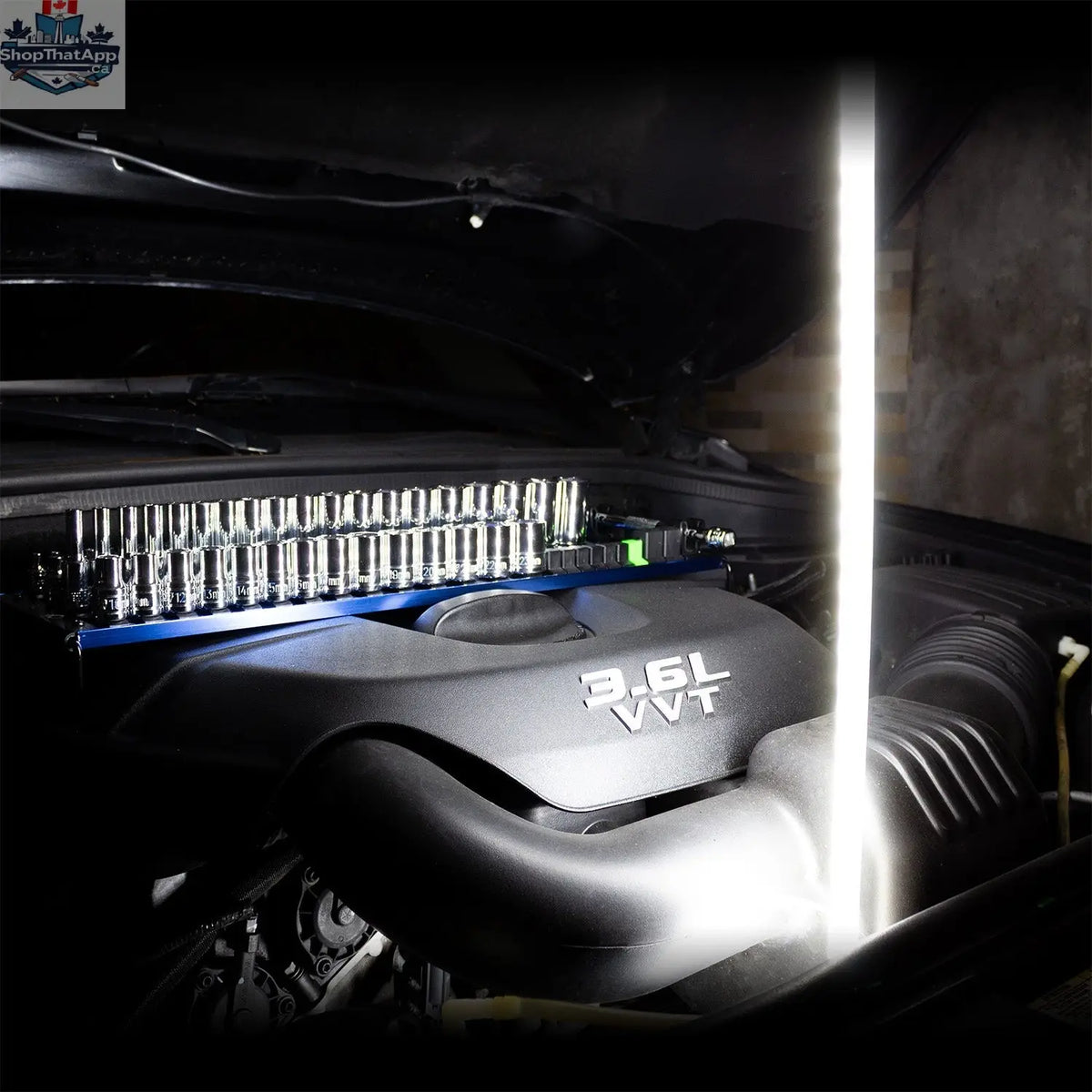 FlexPro LED Flashlight Stick - Patent Pending Versatile Light Solution - Shopthatapp.ca