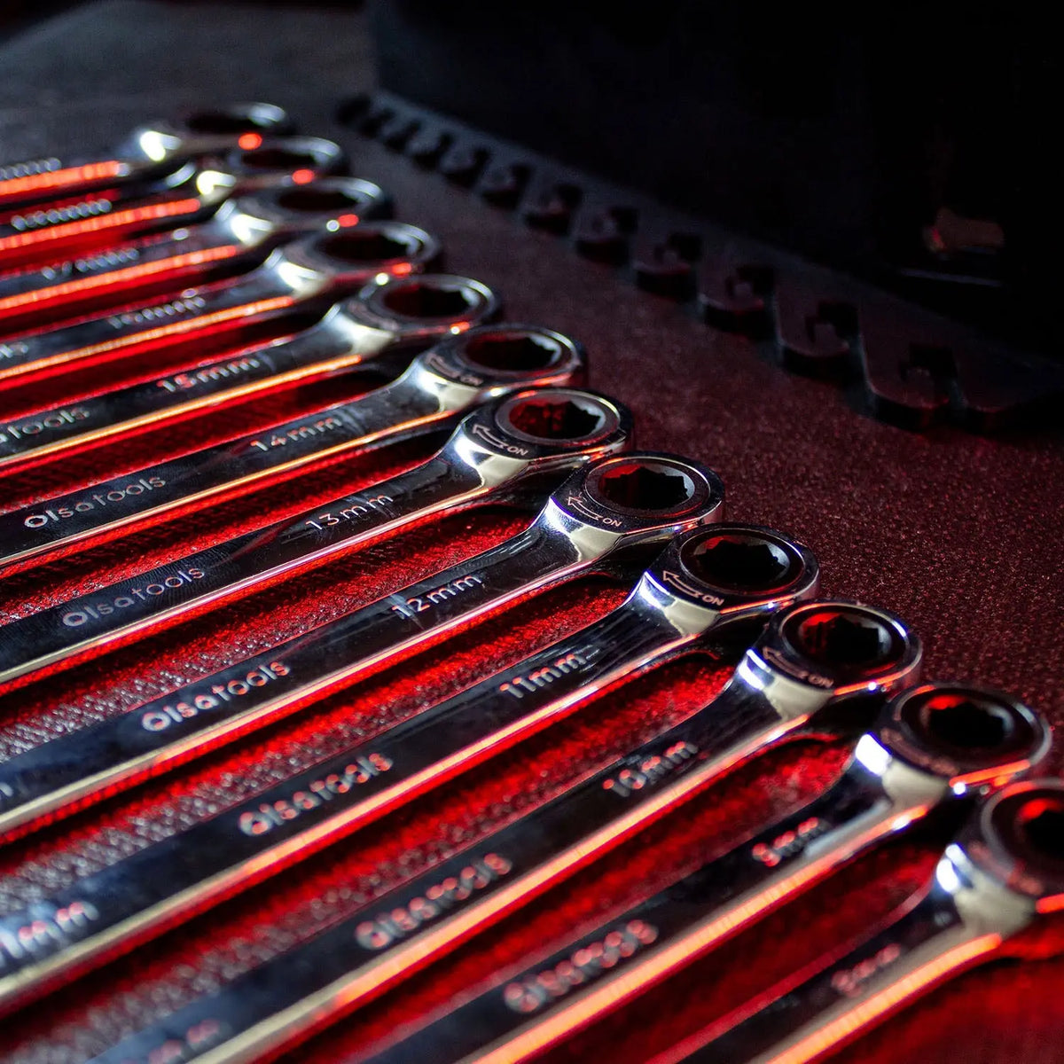 Ratcheting Wrench Set with Magnetic Wrench Organizer - Shopthatapp.ca
