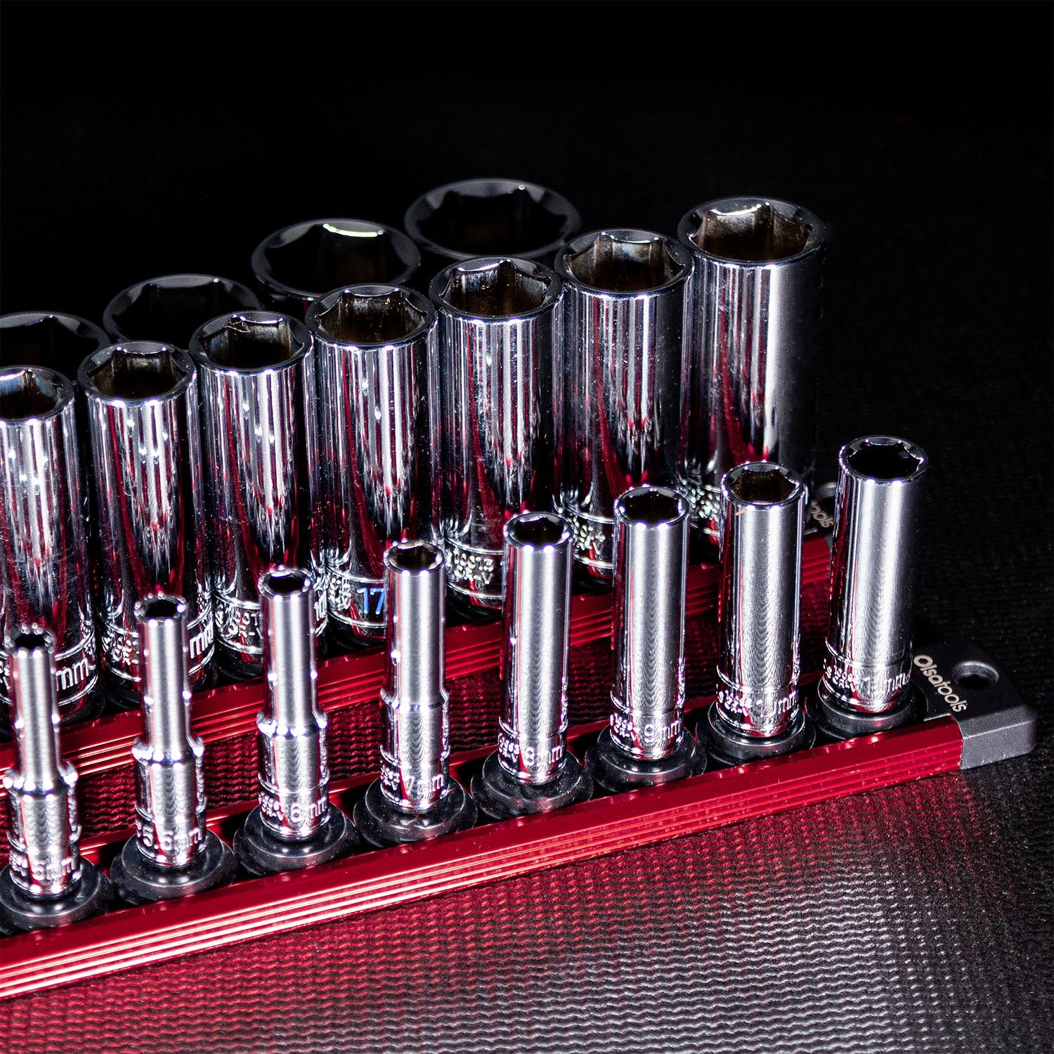 Magnetic Socket Rails for Secure Tool Organization in Aluminum