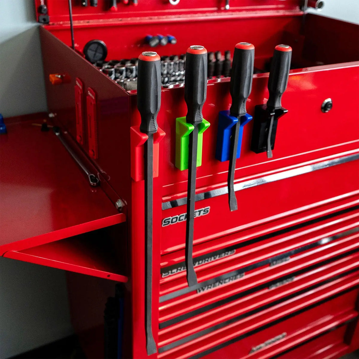 Magnetic Prybar Holders with Stubby Impact Socket Clips - Shopthatapp.ca