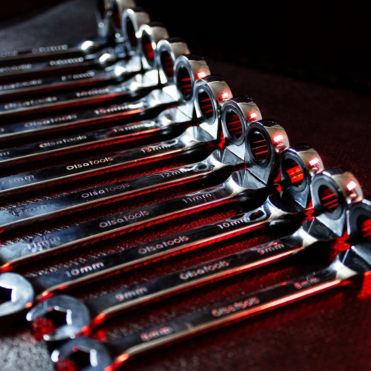 Ratcheting Wrench Set with Magnetic Wrench Organizer - Shopthatapp.ca