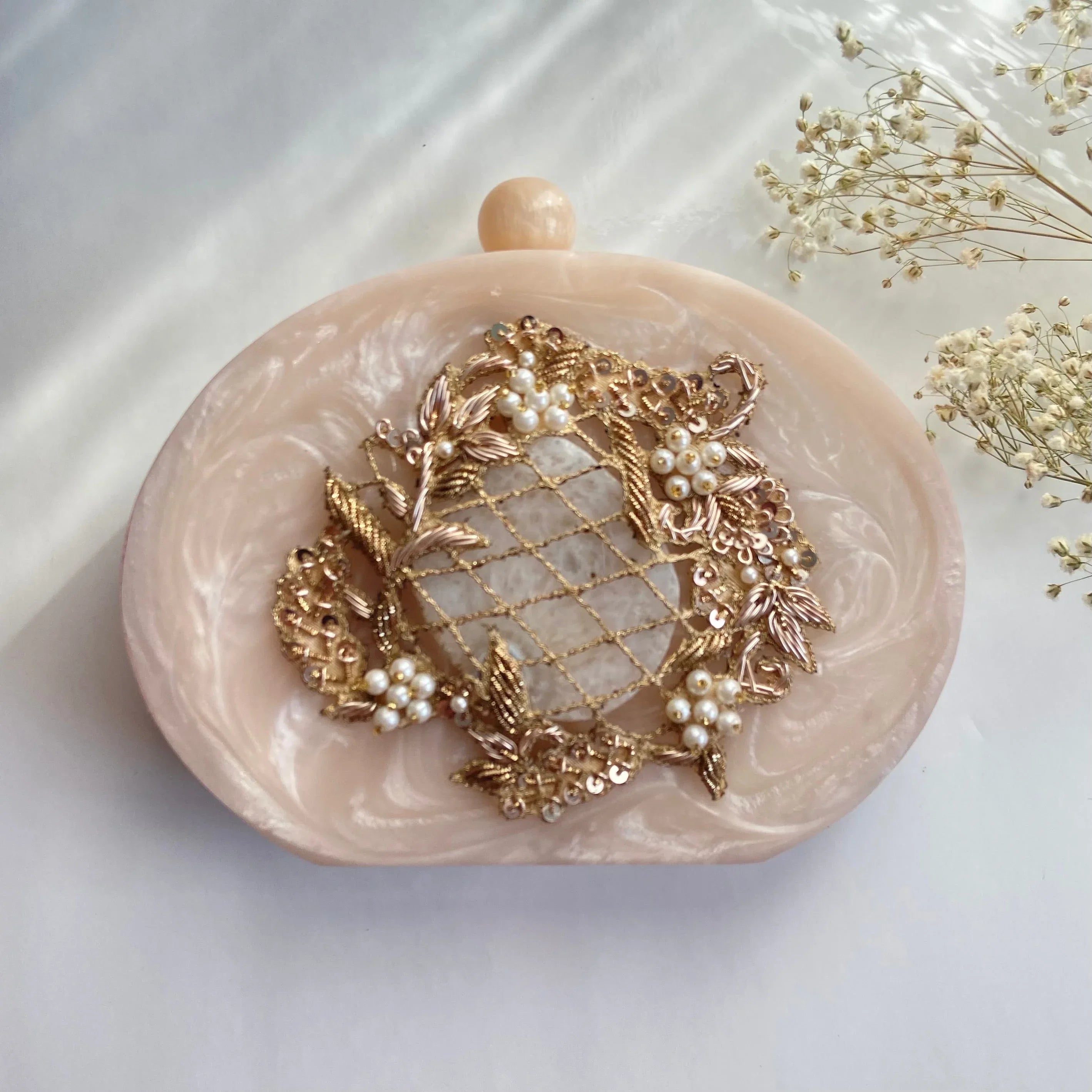 Handcrafted Resin Clutch - Elevate Your Style with Unique Elegance