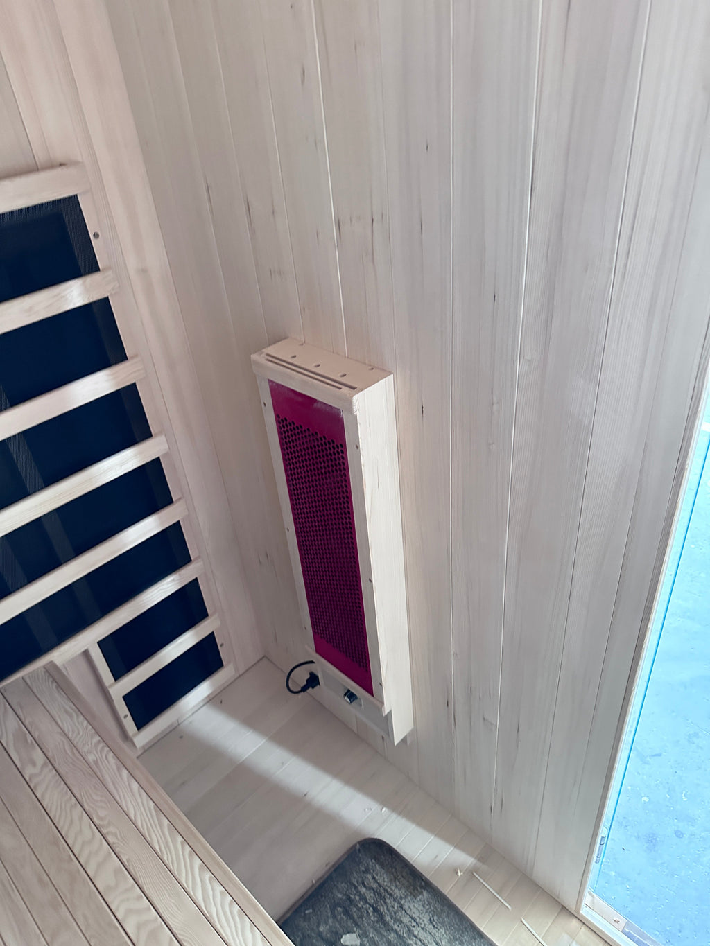Blisspod | Milano | Full Spectrum Sauna Canadian Hemlock Ultra Low EMF, 7 Far Infrared & Red Glass Heater & Chromotherapy – 3 Person - Www.Shopthatapp.ca