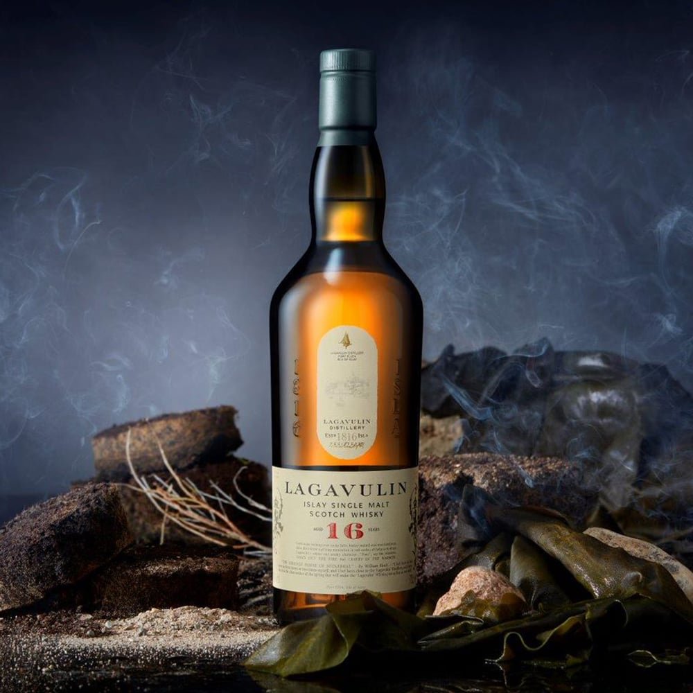 Lagavulin 16 Year Old Islay Single Malt Scotch Whisky