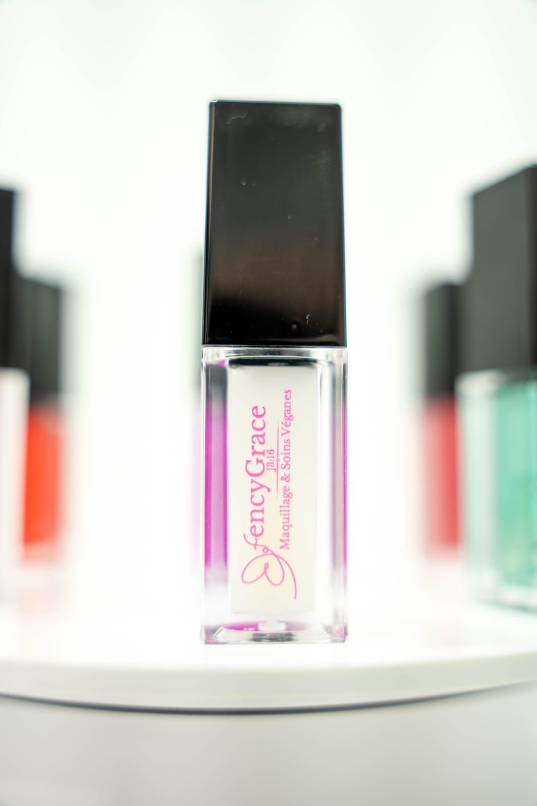 Fruit Repulpant Lip Oil - Vegan Brilliance & Lip Care | FencyGrace Canada - Shopthatapp.ca