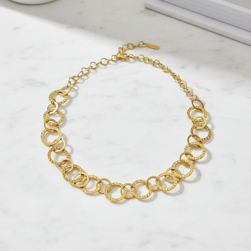 Linked Heart Bracelet in Grey Stainless Steel - Elegant and Timeless Accessory Featuring Linked Hoop Necklace Gold - Shopthatapp.ca