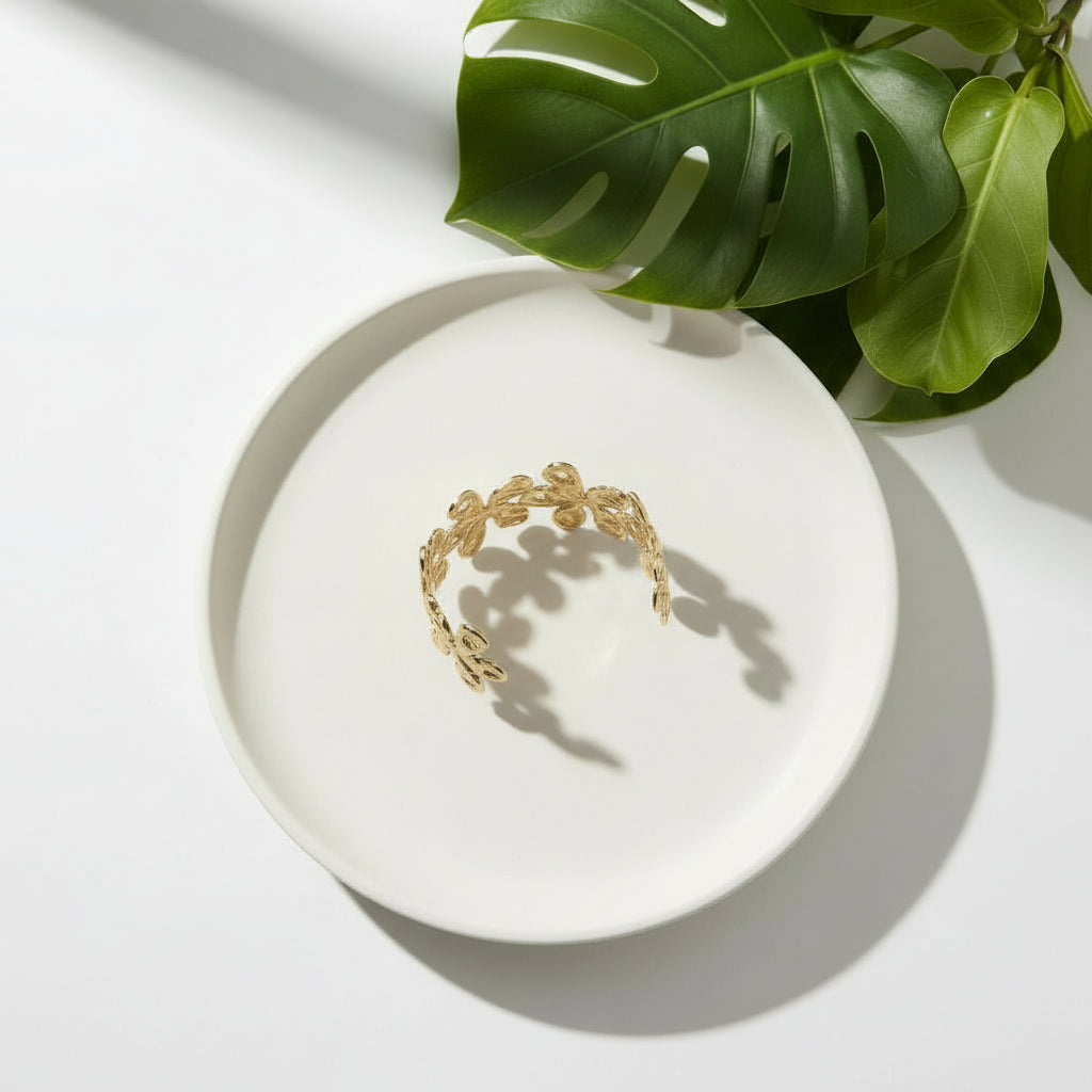 Beaten Flower Cuff Bracelet in Gold Stainless Steel - Shopthatapp.ca