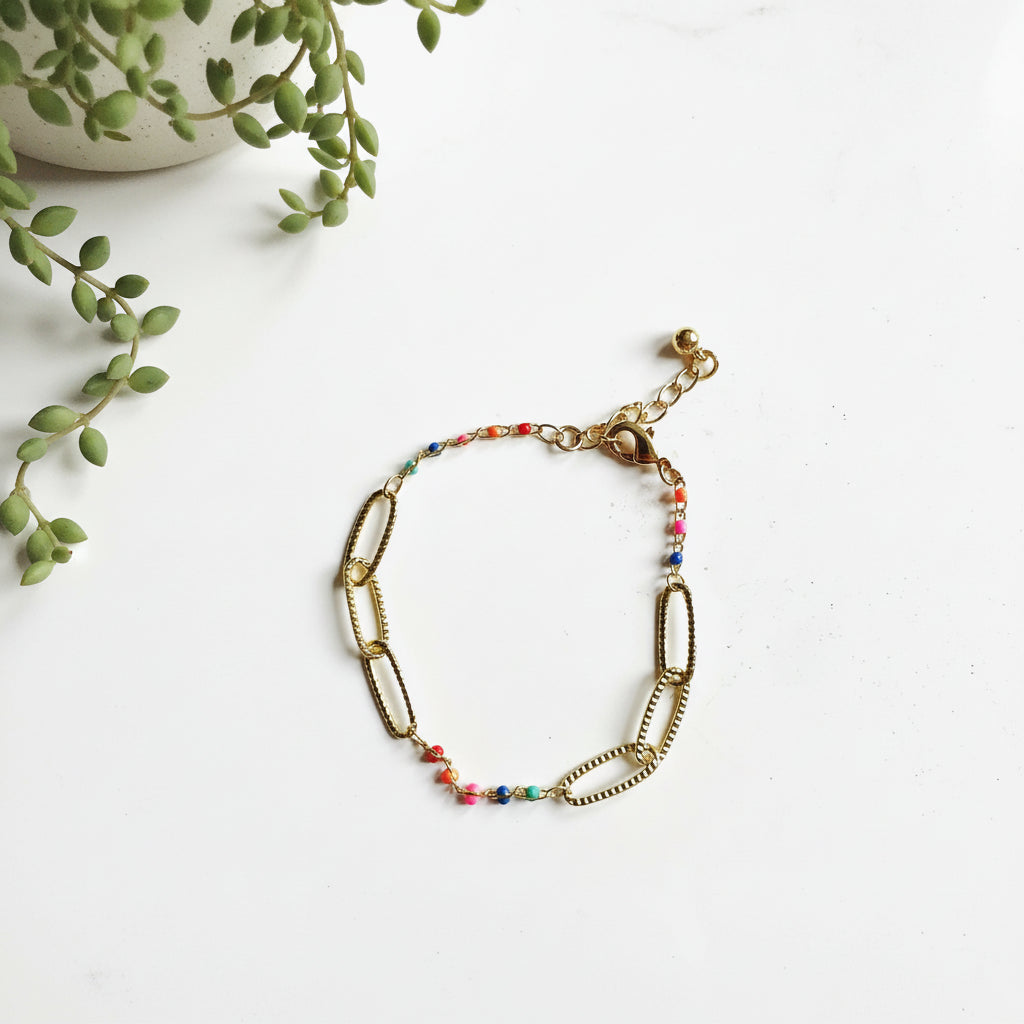 Gold Plate Chainlink Bracelet with Enamel - Shopthatapp.ca