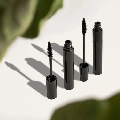 Fencygrace Vegan Volumizing Mascara with double lash effect, enhancing eyes with bold, full lashes for a stunning look.