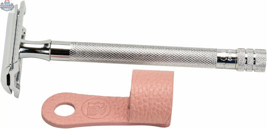 MERKUR Pink Razor Holder for Travel with MERKUR Travel Shaving Brush - Shopthatapp.ca