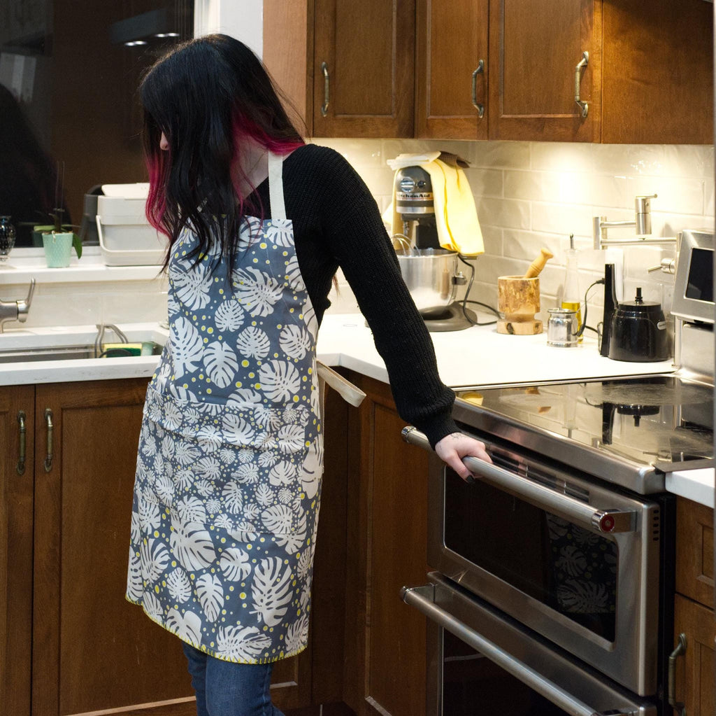 Monster Ah! Tropical Apron (2 Colors) - Shopthatapp.ca