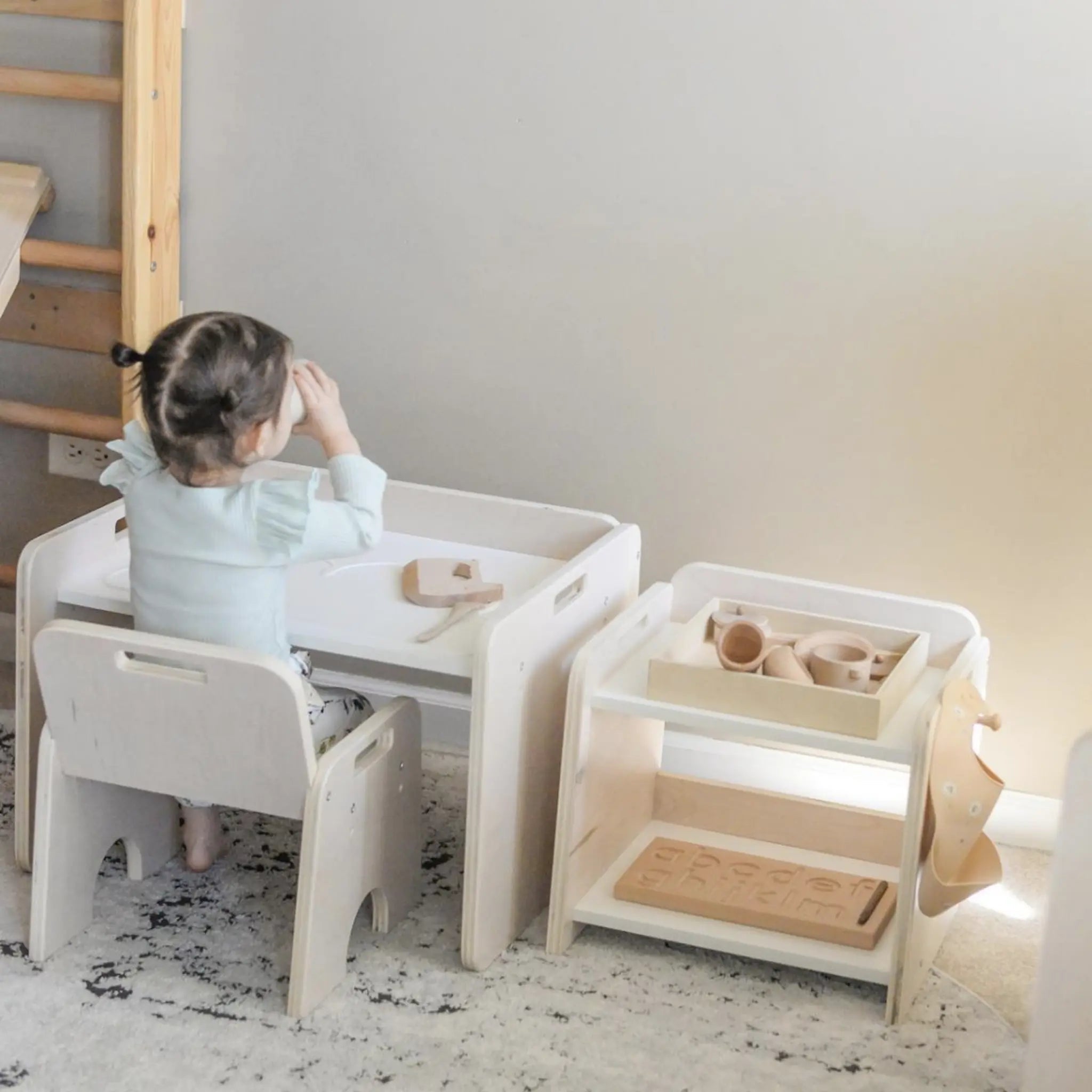 PAPAYA SET - Adjustable Height Montessori Table and Chair Set for Weaning - Shopthatapp.ca