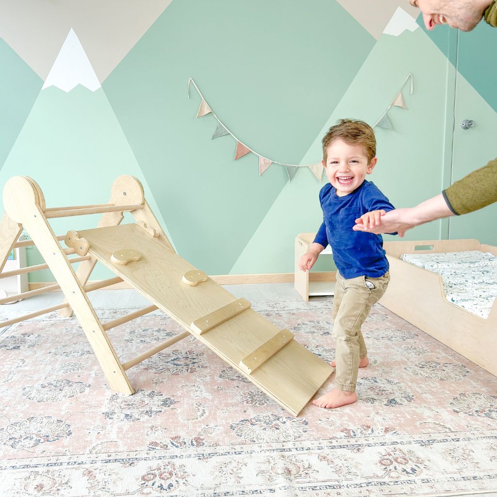 CRANBERRY CLIMBER - Montessori Wooden Triangle Climber for Kids - Shopthatapp.ca